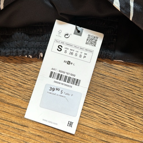 NEW WITH TAGS ZARA ANIMAL PRINT TOP - size small - Picture 2 of 3